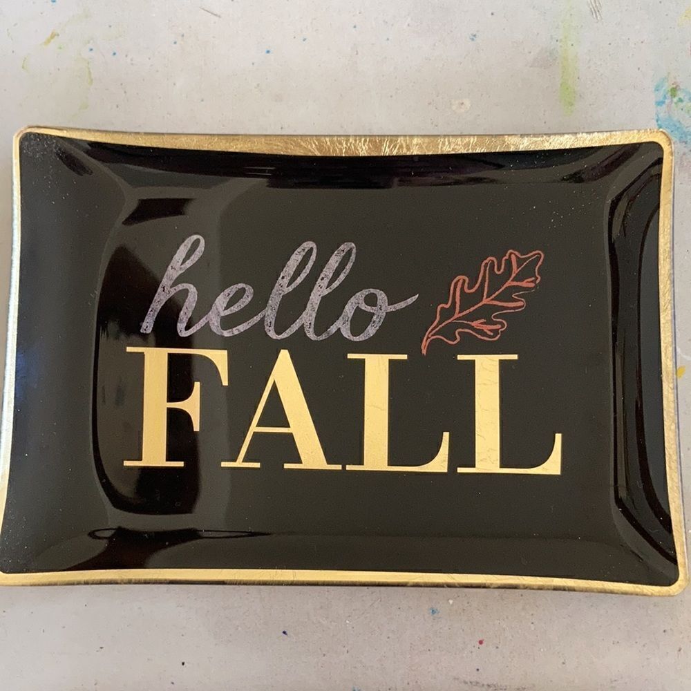Bath & Body Works Table Accents - Picture 3 of 5
